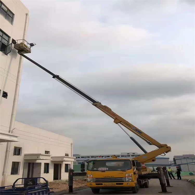 辉县附近高空车出租|市政施工/设备安装专用|随叫随到|亿立达设备租赁